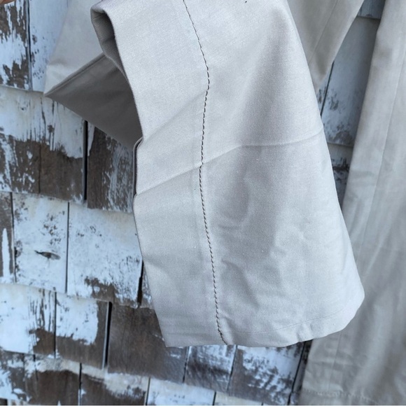 ELIE Tahari Flare Leg Cotton Blend Pants - Picture 4 of 8